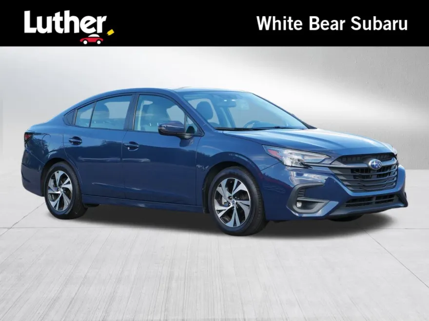 2023 Subaru Legacy Premium photo 1