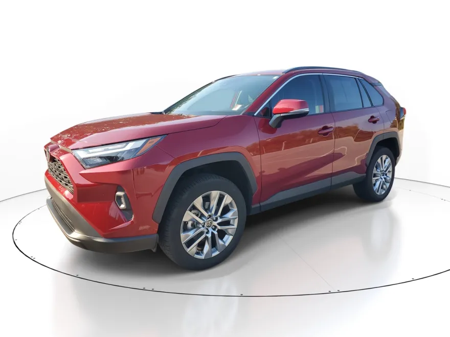 2023 Toyota RAV4 XLE Premium photo 1
