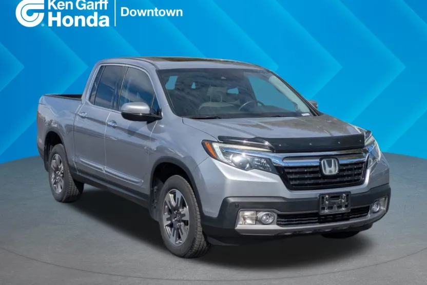 2017 Honda Ridgeline RTL-E photo 1