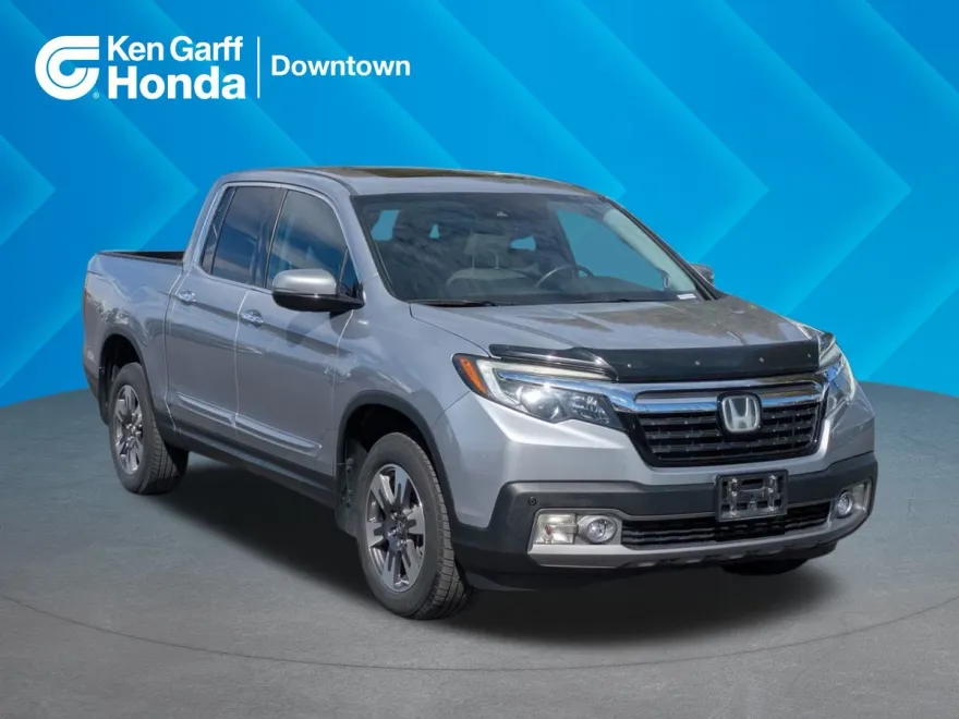 2017 Honda Ridgeline RTL-E photo 1