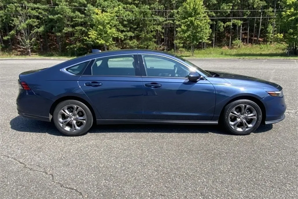 2024 Honda Accord EX photo 1