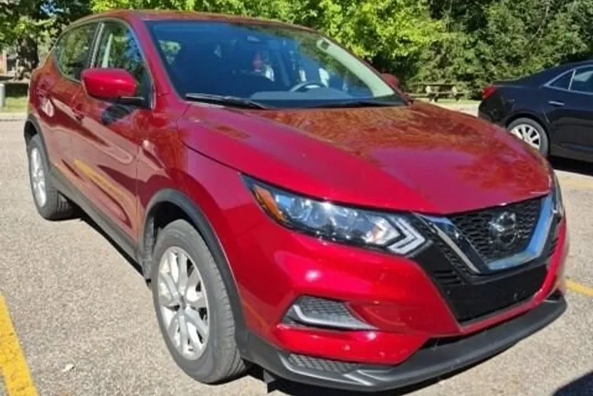 2021 Nissan Rogue Sport S photo 1