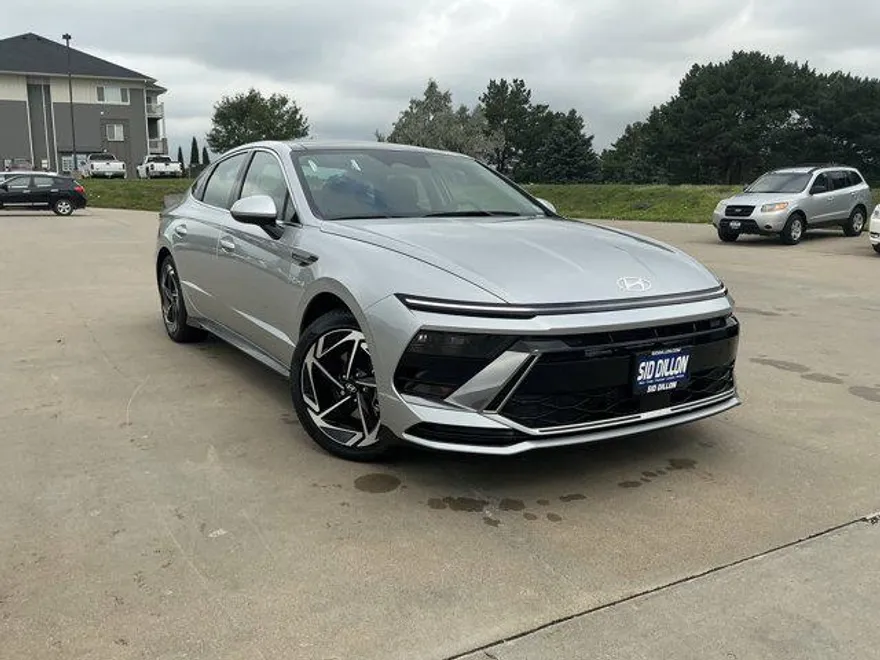 2025 Hyundai Sonata SEL Convenience photo 1