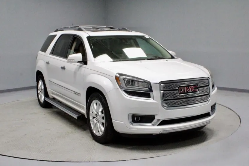 2016 Gmc Acadia Denali photo 1