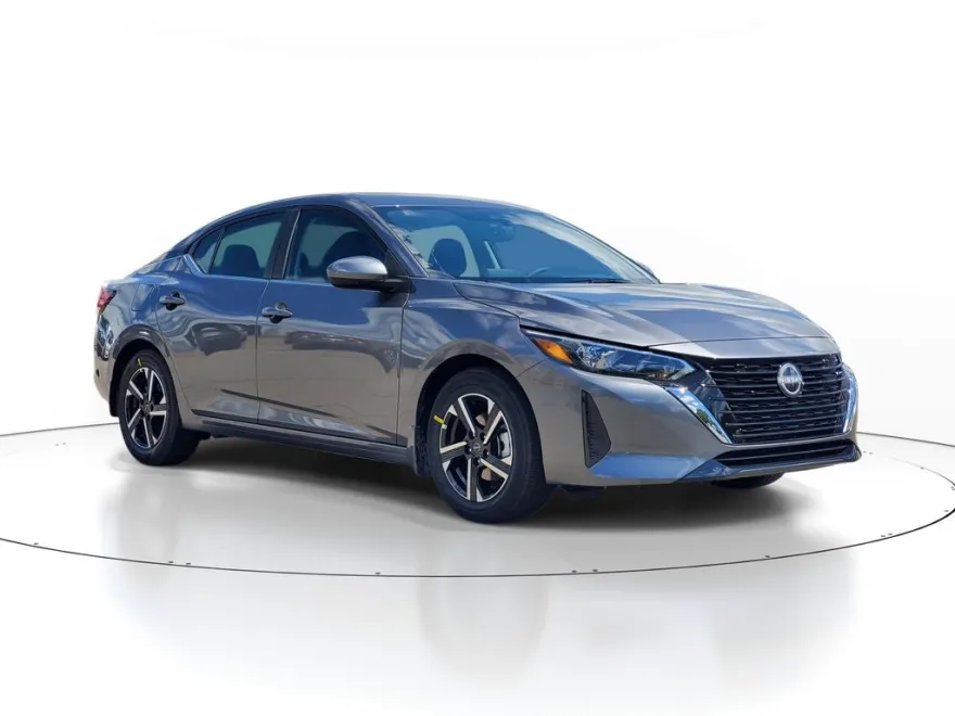 2025 Nissan Sentra SV photo 1