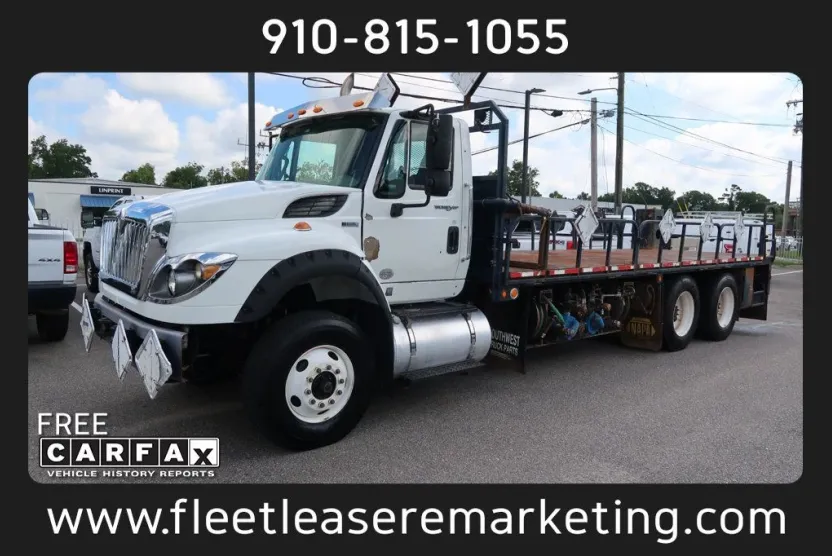 2014 International SF667 WorkStar 7600 photo 1