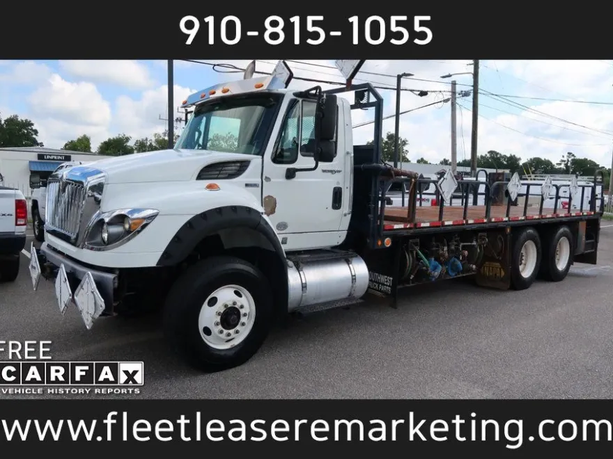 2014 International SF667 WorkStar 7600 photo 1