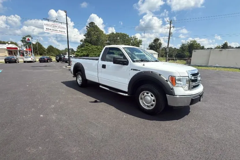 2014 Ford F-150 photo 1