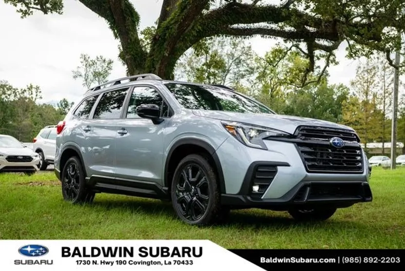 2025 Subaru Ascent Limited photo 1