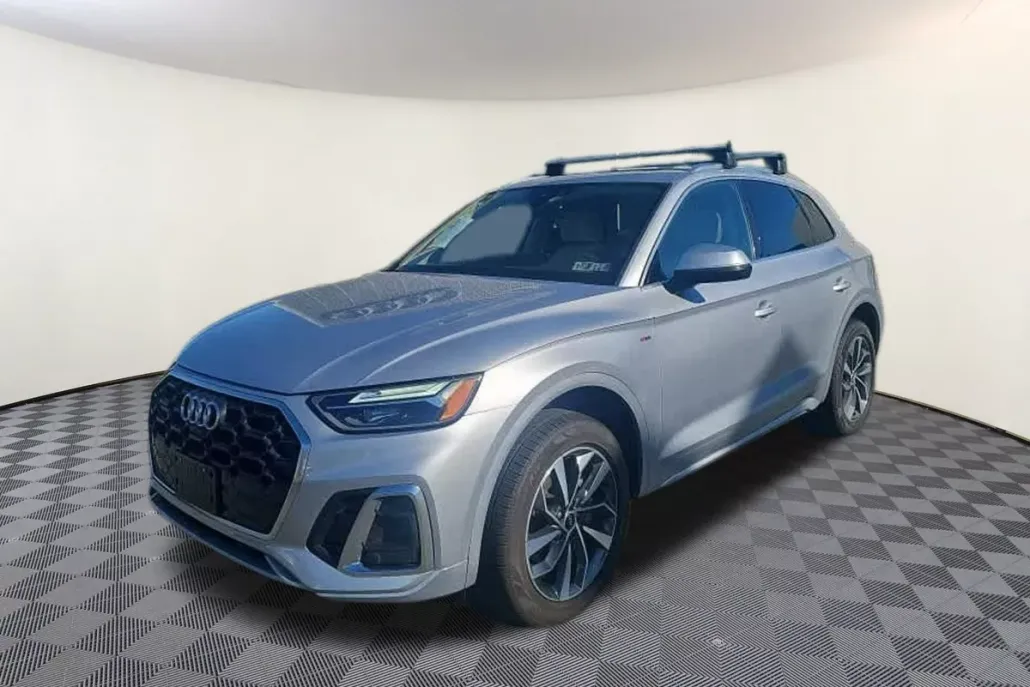 2023 Audi Q5 45 S line Premium Plus photo 1