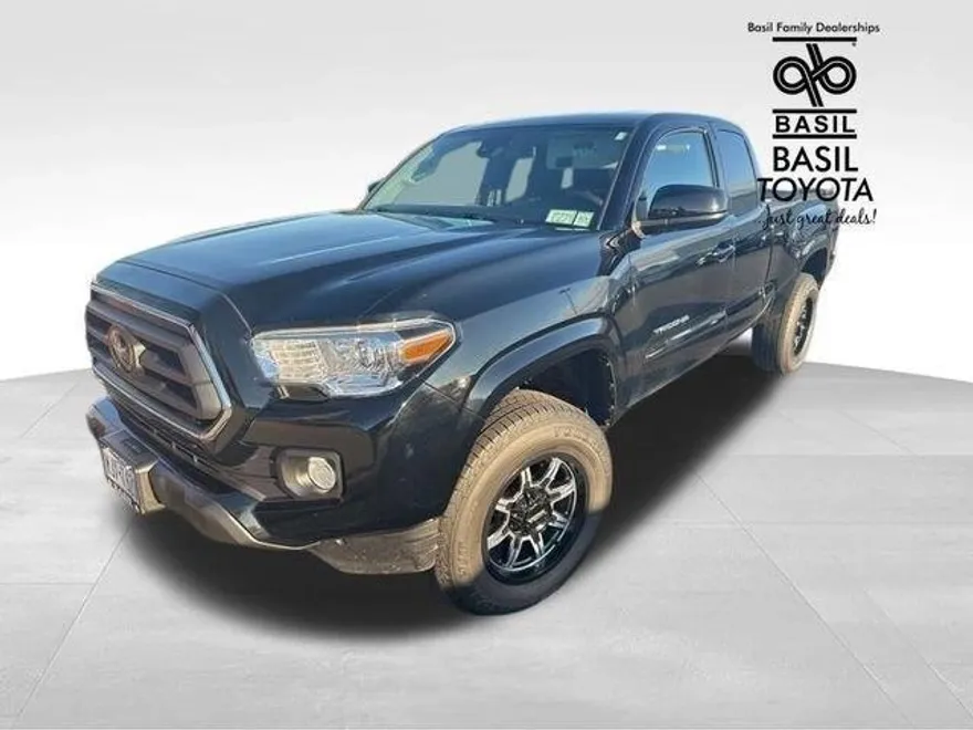 2023 Toyota Tacoma SR5 photo 1