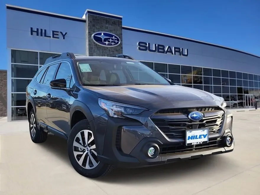 2025 Subaru Outback Premium photo 1