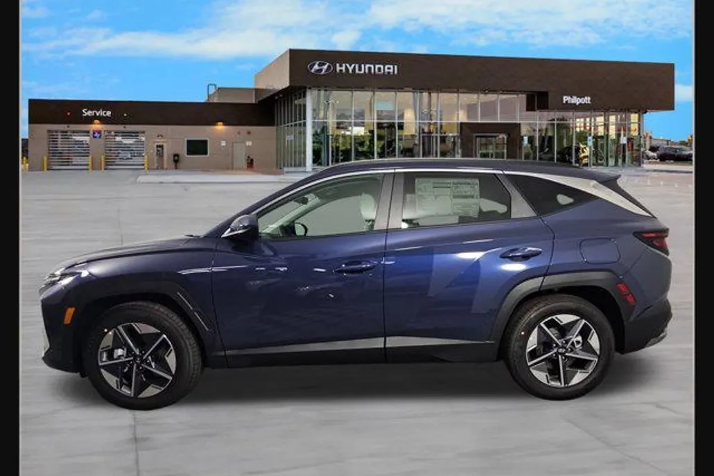 2026 Hyundai Tucson SEL photo 1