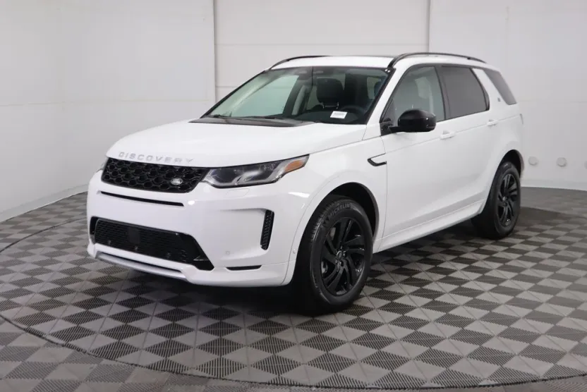 2024 Land Rover Discovery Sport S photo 1