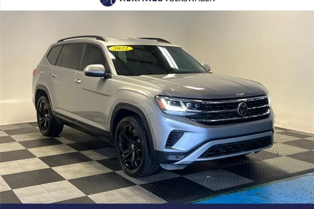 2022 Volkswagen Atlas V6 SE Technology photo 1