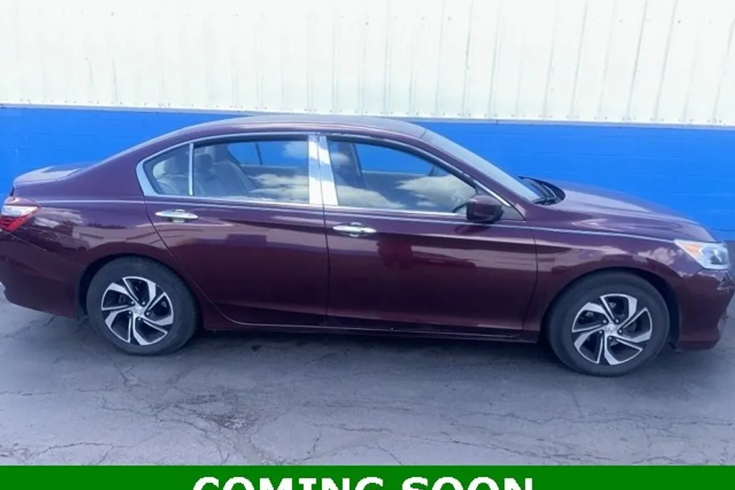 2016 Honda Accord LX photo 1