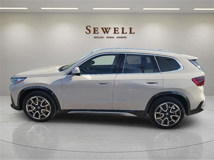 2026 Bmw X1 XDrive28i photo 1