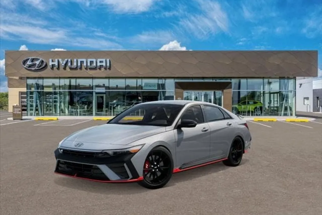 2025 Hyundai Elantra N photo 1