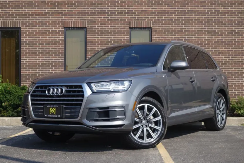 2017 Audi Q7 3.0T Premium Plus photo 1