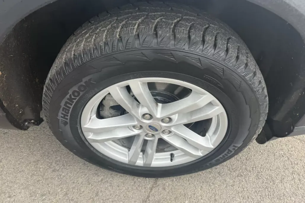 2020 Ford Explorer XLT photo 1