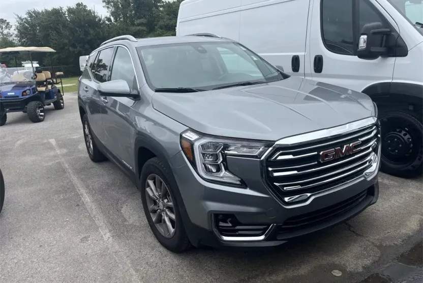 2024 Gmc Terrain SLT photo 1