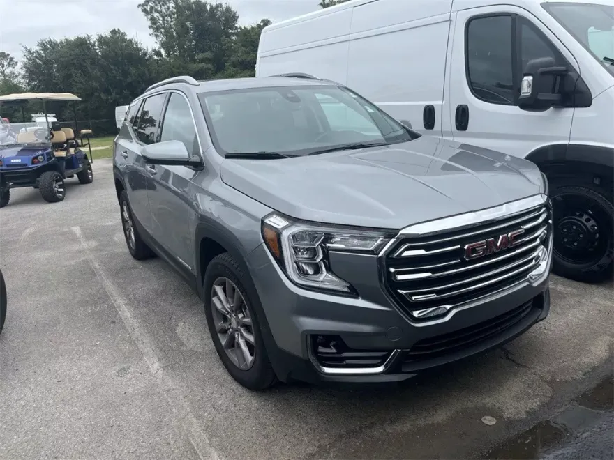 2024 Gmc Terrain SLT photo 1
