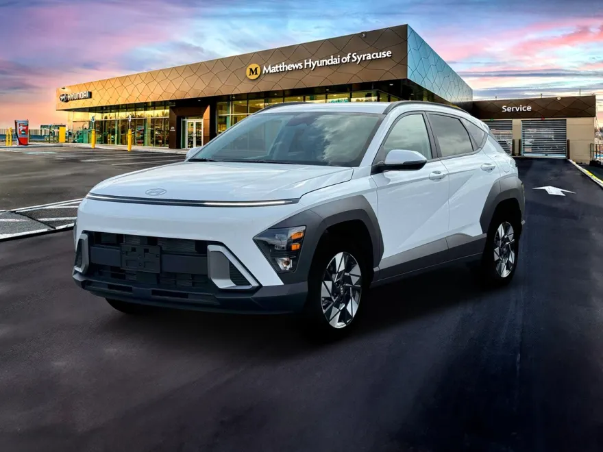 2025 Hyundai Kona SEL photo 1
