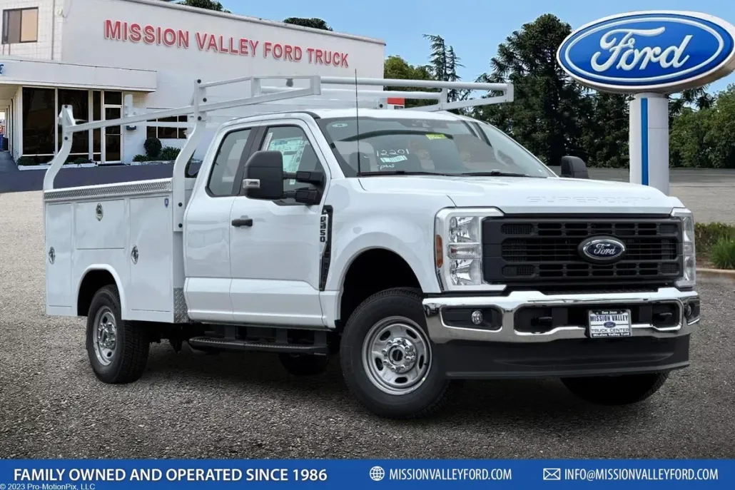 2026 Ford F-250 photo 1