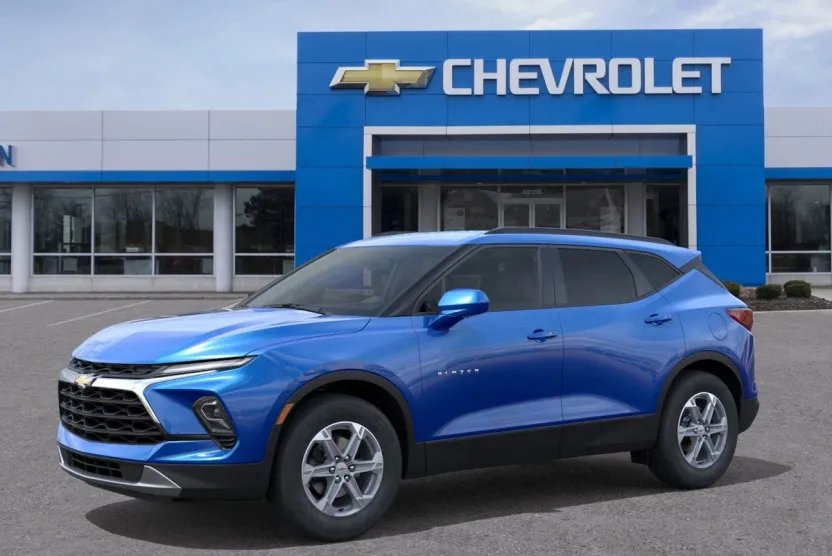 2025 Chevrolet Blazer 2LT photo 1