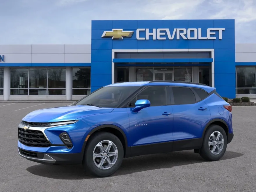 2025 Chevrolet Blazer 2LT photo 1