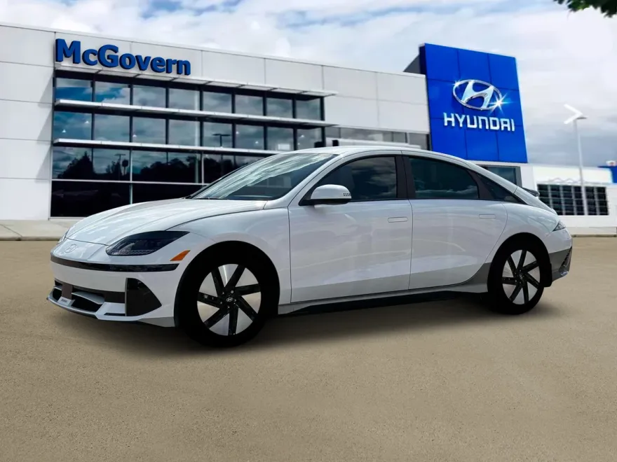 2025 Hyundai Ioniq 6 SE photo 1