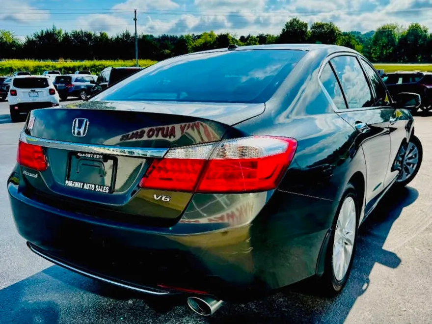 2013 Honda Accord EX-L V6 photo 1
