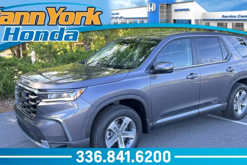 2025 Honda Pilot EX-L photo 1