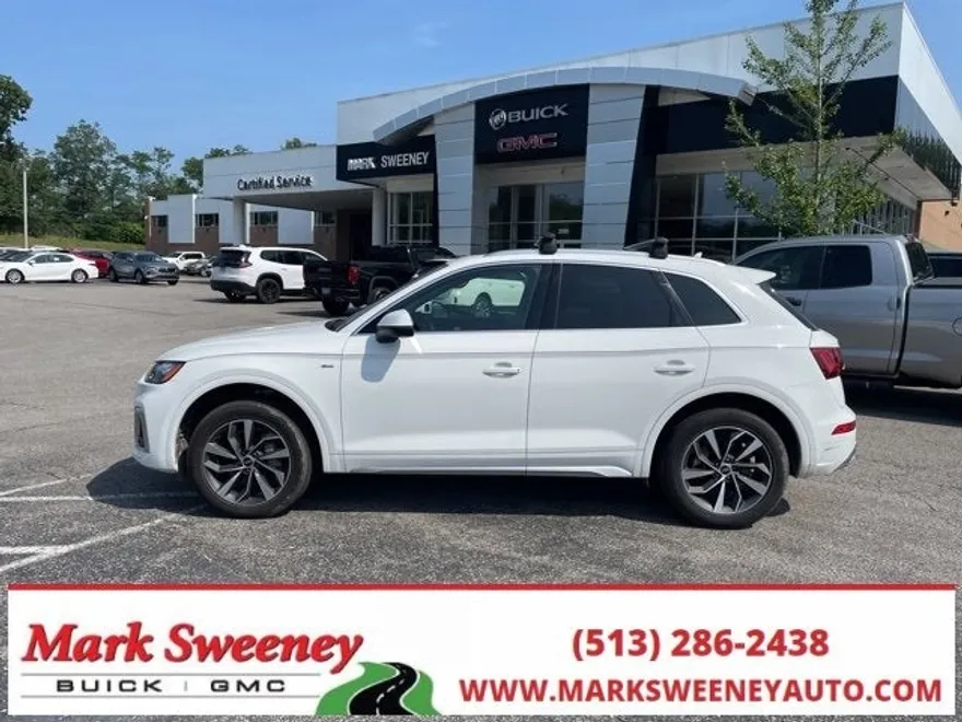 2023 Audi Q5 S line Premium Plus photo 1