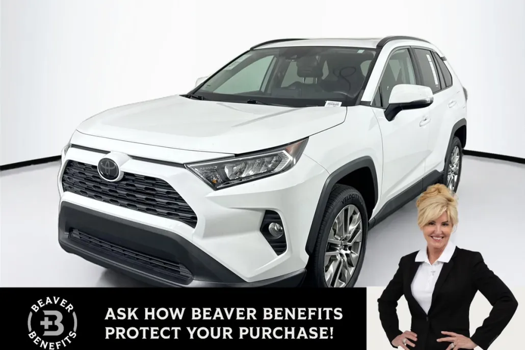 2020 Toyota RAV4 XLE Premium photo 1