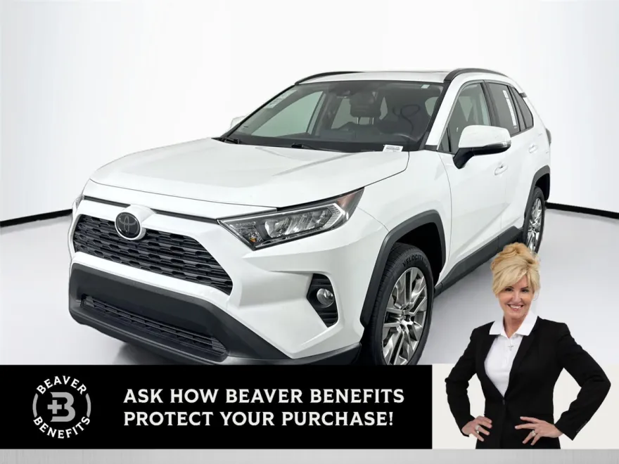 2020 Toyota RAV4 XLE Premium photo 1