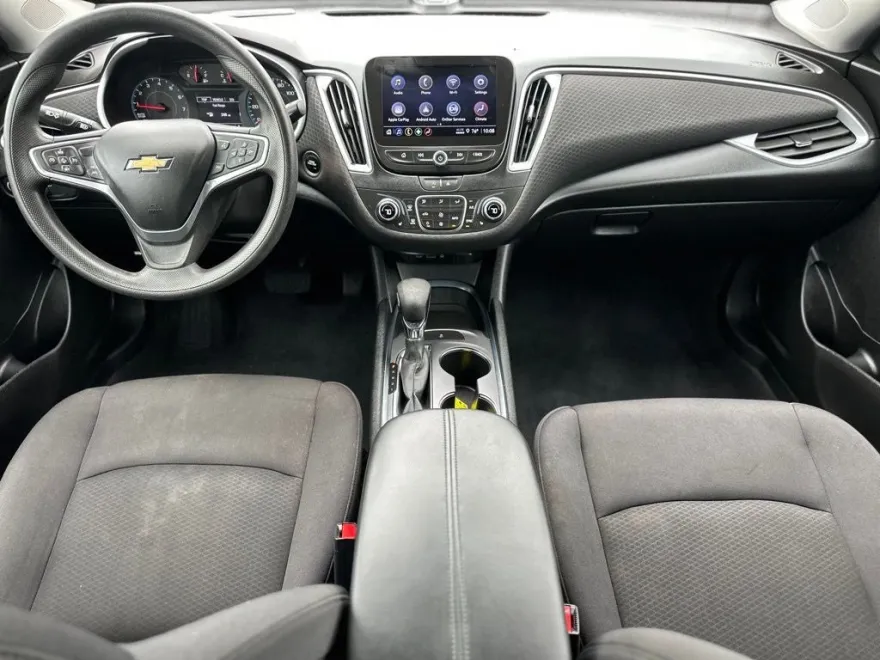 2023 Chevrolet Malibu 1LT photo 1