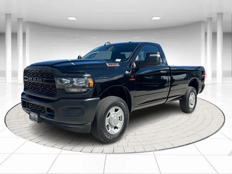 2024 Ram 3500 Tradesman photo 1