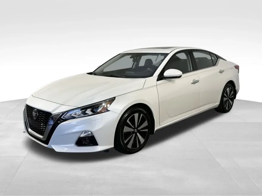 2022 Nissan Altima 2.5 SL photo 1