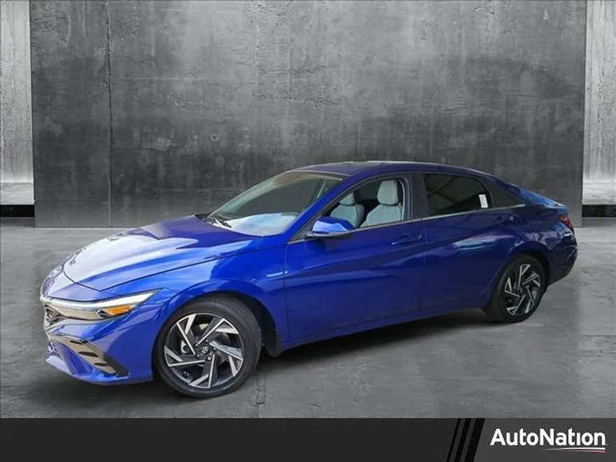 2025 Hyundai Elantra Hybrid Limited photo 1