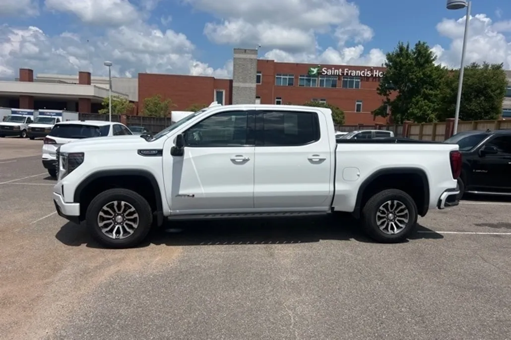 2023 Gmc Sierra 1500 AT4 photo 1