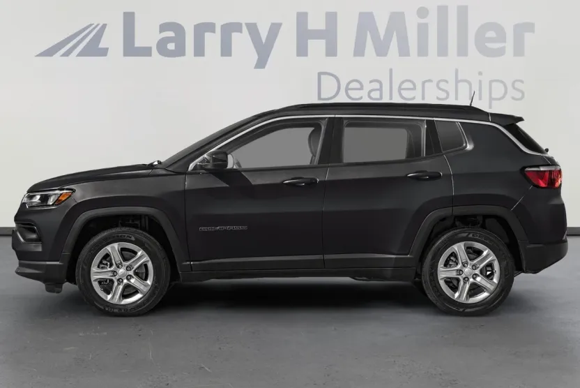 2025 Jeep Compass Latitude photo 1
