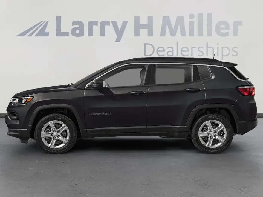 2025 Jeep Compass Latitude photo 1