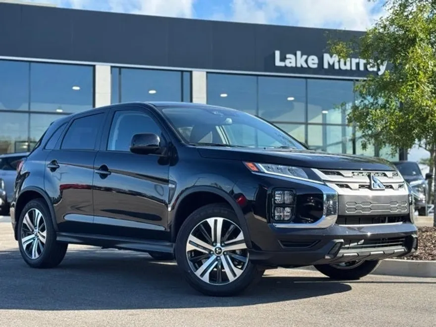 2025 Mitsubishi Outlander Sport ES SE LE photo 1