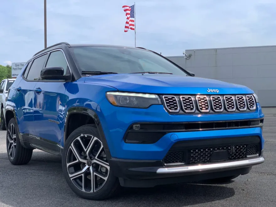 2025 Jeep Compass Limited photo 1