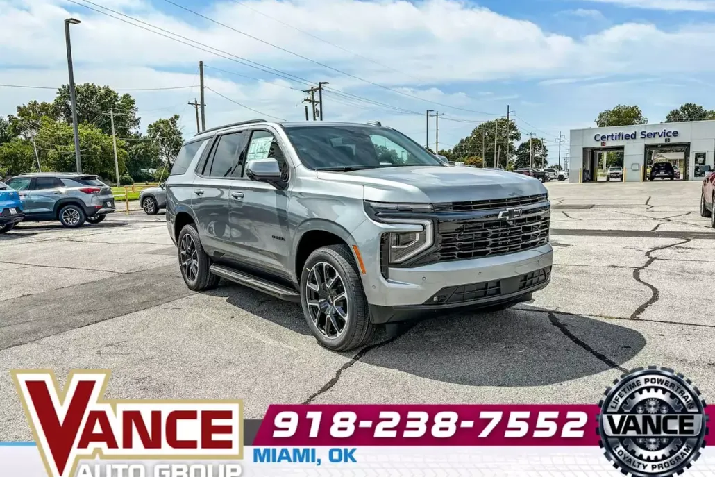 2026 Chevrolet Tahoe RST photo 1