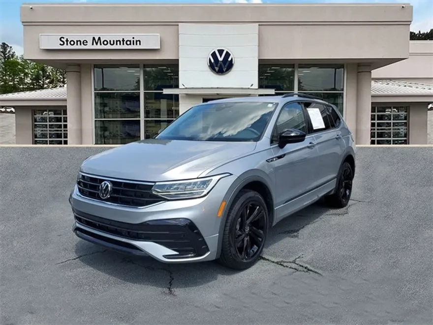 2023 Volkswagen Tiguan SE R-Line Black photo 1