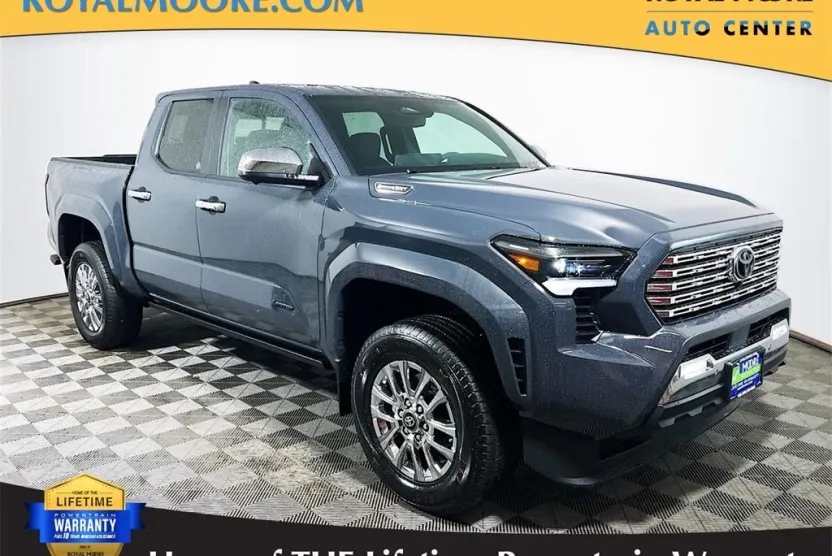 2025 Toyota Tacoma Limited photo 1