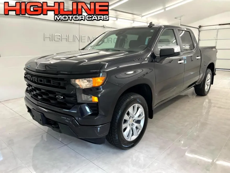 2022 Chevrolet Silverado 1500 photo 1