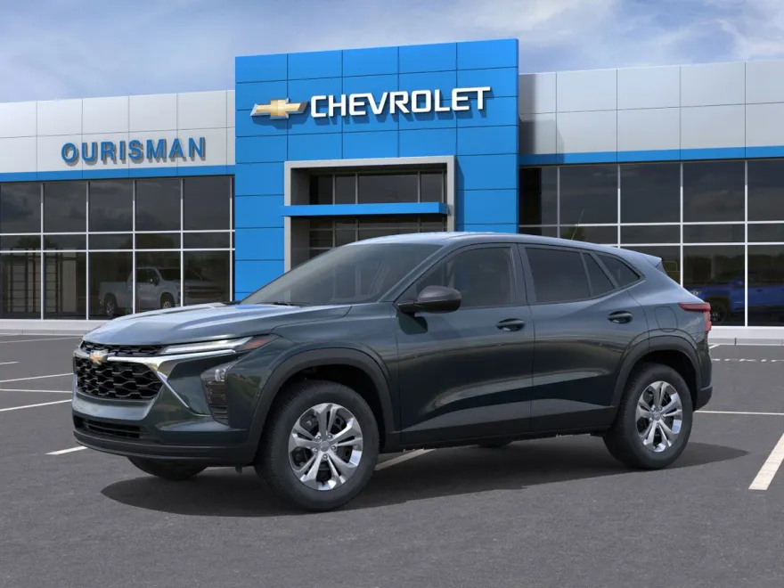 2026 Chevrolet Trax LS photo 1